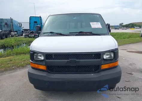 2017 Chevrolet Express 2500 Work Van из США, поврежденный, VIN 1GCWGBFF3H1244423